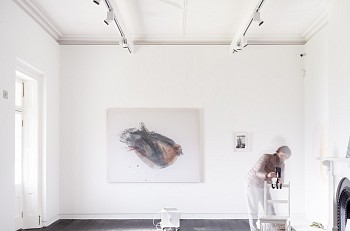 drawing breath mia thom 1