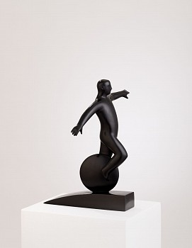 florian wozniak balance maquette edition of 8 bronze 42 x 30 x 30 cm c mike hall mr 1